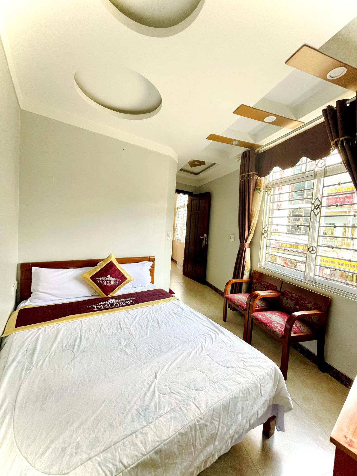 Thai Thinh Hotel Dong Van  Exterior photo